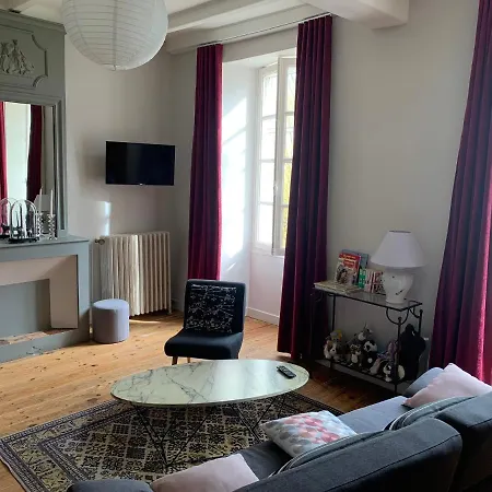 Bed and Breakfast Chateau D'annezay Annezay